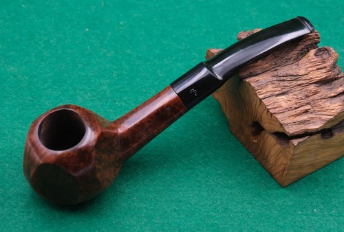 Pipa distinzione charatan - pipa,